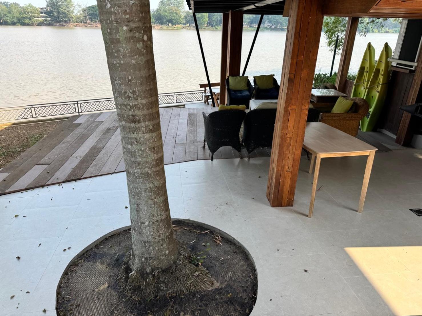 La Riva Boutique Hotel Kamphaeng Phet Buitenkant foto