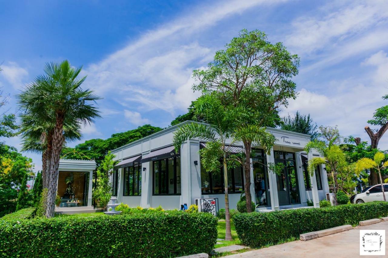 La Riva Boutique Hotel Kamphaeng Phet Buitenkant foto
